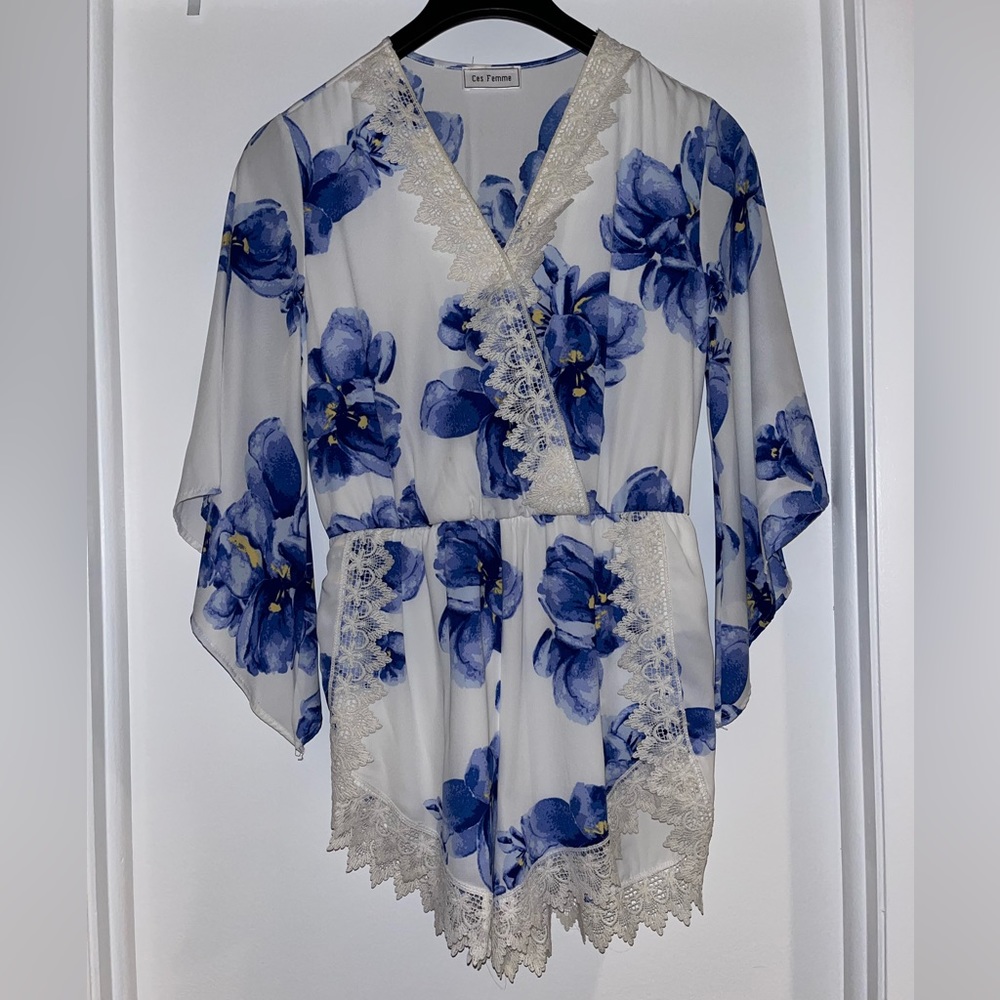 Ces Femme Romper, Size Small